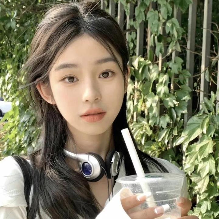 尼斯湖怪：深水传说